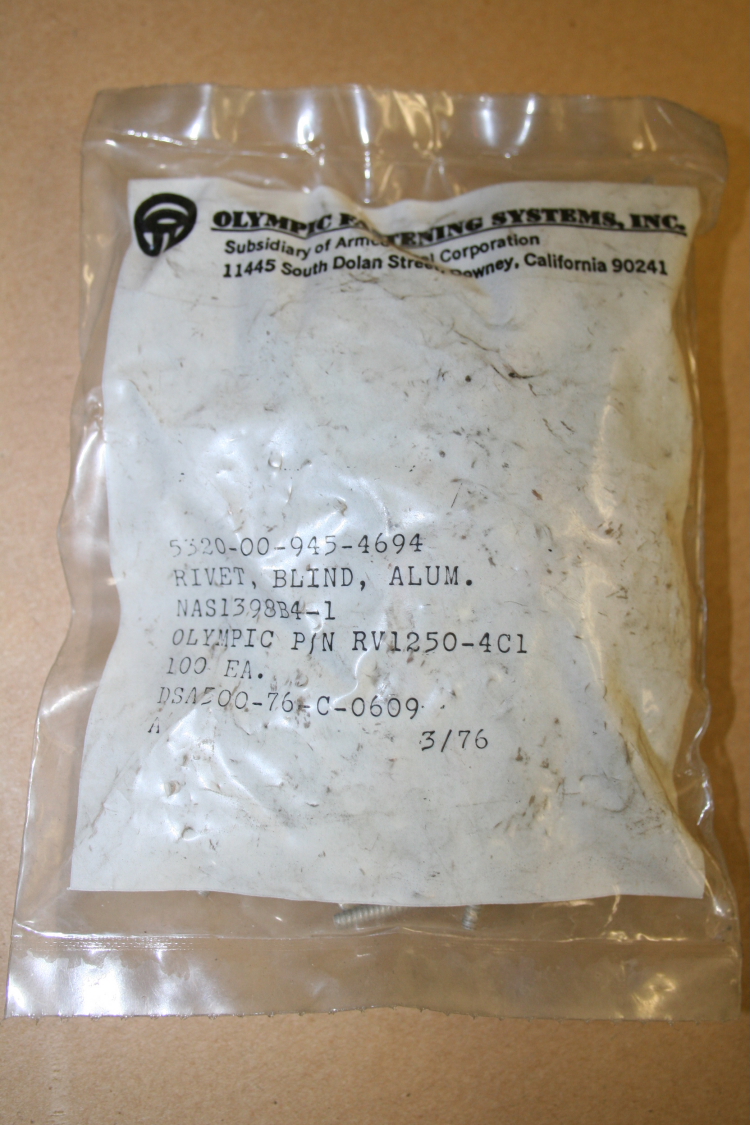 Rivets aluminum CR2263-4-1 NAS1398B4-1 Olympic Fastening package of 100
