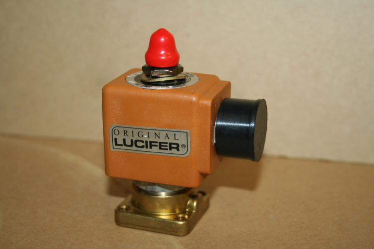Solenoid Pneumatic E133F44 04 24 VDC Lucifer Rieter