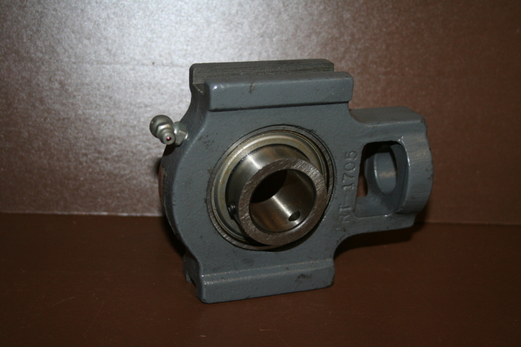 Bearing Take up pillow block 1 1/8in bore Setscrew VTWS-218 Browning Unused