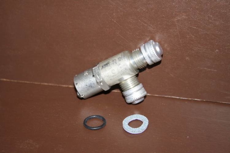 Relief valve & Strainer kit 4459-0113 Stewart Warner South Wind Unused