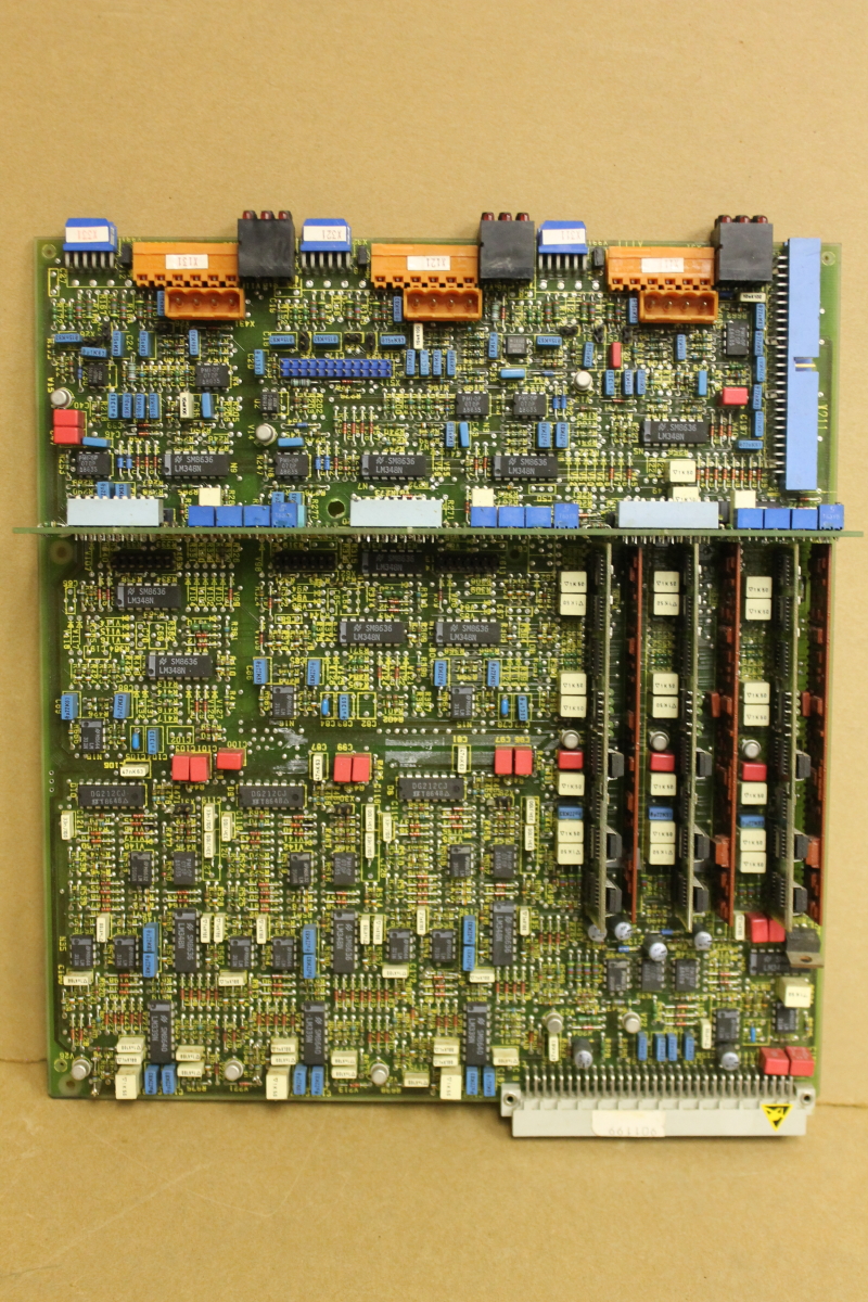 Axis Control SIMODRIVE 610 ANALOG FEED 3 AXIS CLD LOOP 6SC6100-0NA21 Siemens PLC