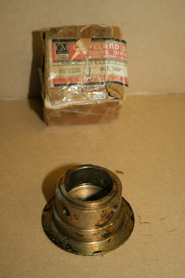 Shaft nut 8072200 Cleveland Diesel sleeve nut unused