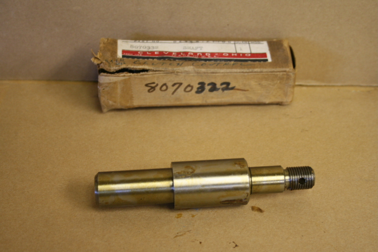 Stub shaft 8070332 Cleveland Diesel unused