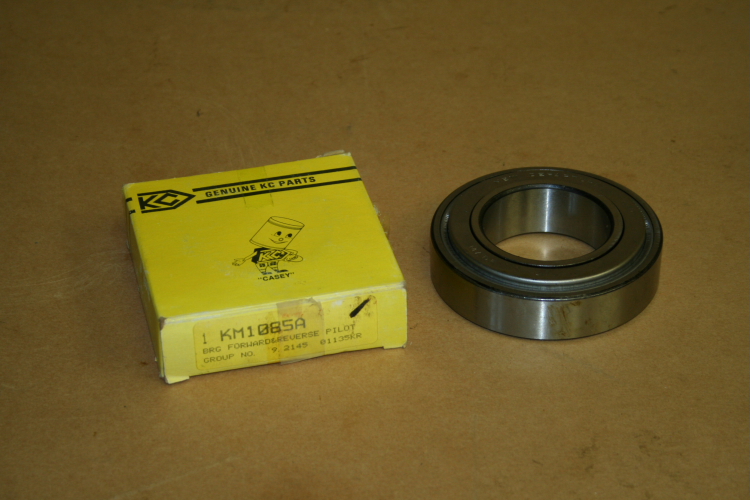 Pilot bearing Forward and reverse KM1085A Korody Colyer unused