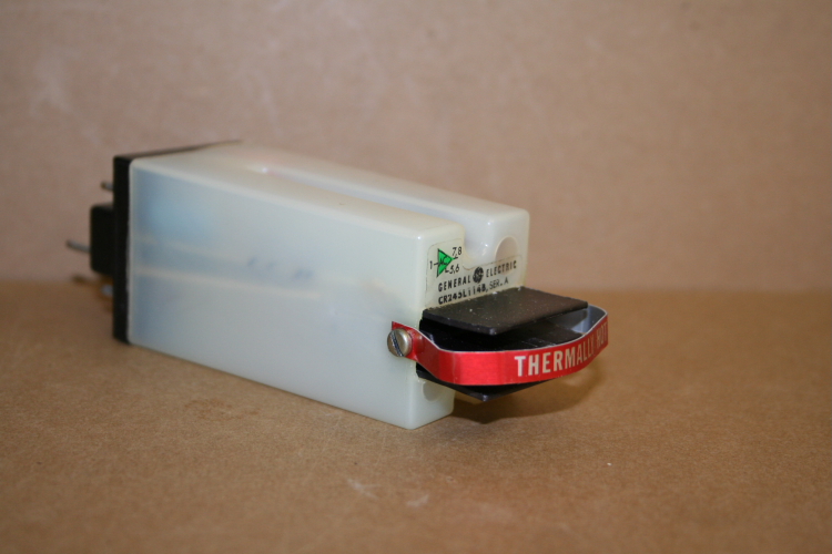 Static output element CR245L114B General Electric Unused