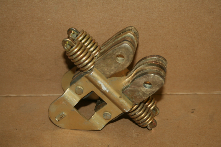 Disconnect Contact Assembly, 702299-K2 for K 600, K 1600 ITE ABB Unused Lot of 2