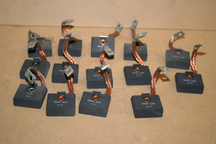 Motor Brushes, 581 116, Raymond, Unused, Lot of 14