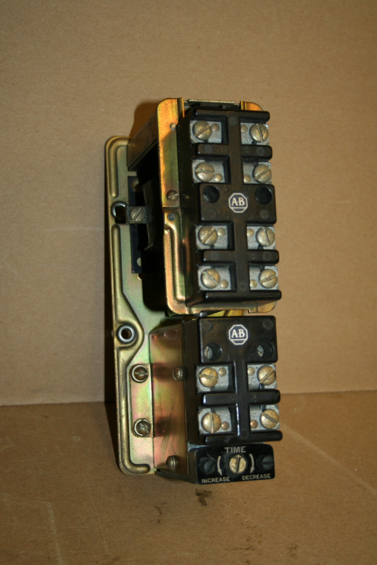 Pneumatic timer relay 849 Z0D327 Allen Bradley Unused