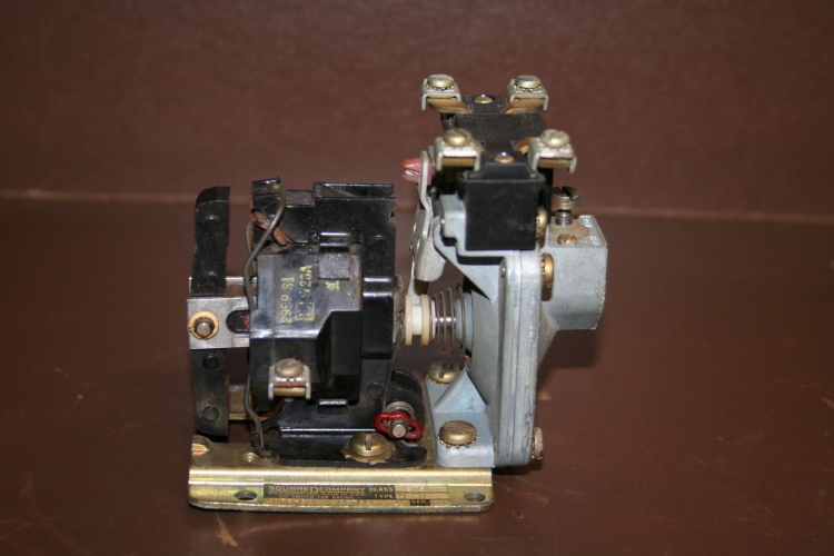 Relay Pneumatic Time delay 9050-A0-1D 24v coil 600v switch Square D Unused