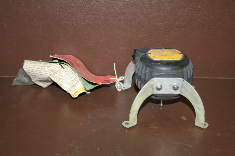 Fan motor 115V 3450 RPM TENV Aviation Rotron Unused 16601