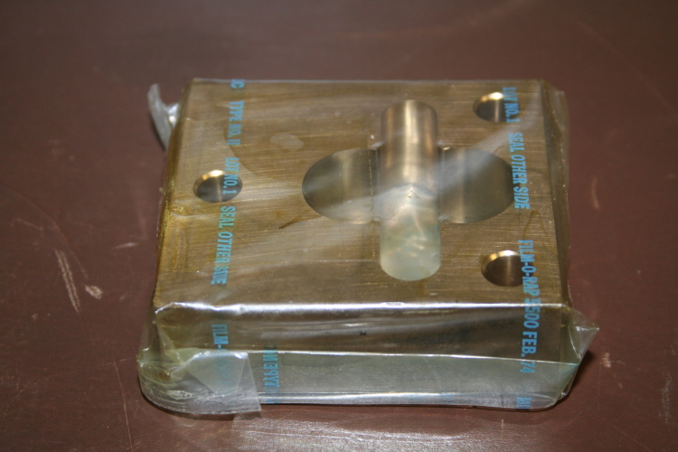 Gear cylinder block 1143-4300-10 BAE, McNally Unused