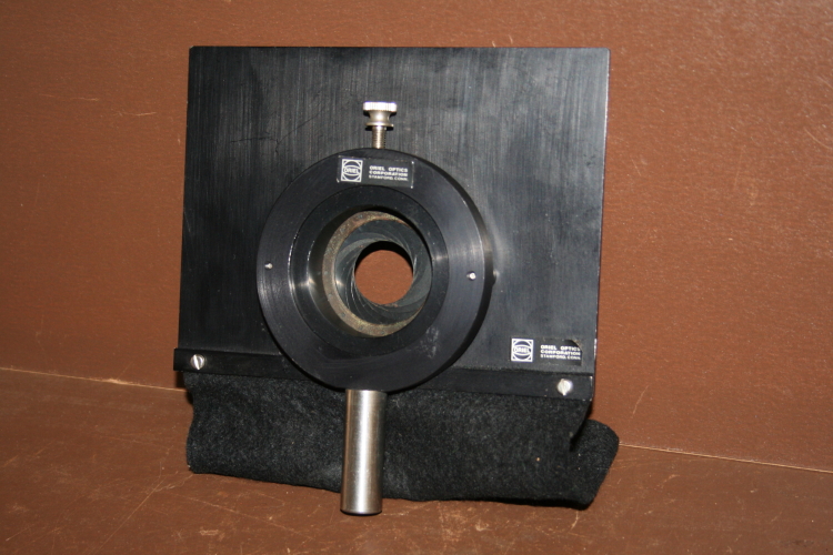 Iris diaphragm Continuously variable w/post mount 1.7 to 36 mm Oriel Optics
