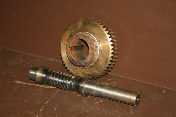 Worm gear w/worm 252-0020-252, DW0249-D11X1 Unused