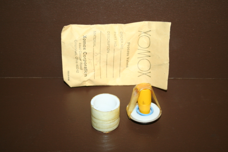 Valve kit 1/2in to 3/4in Xomox Valve Unused