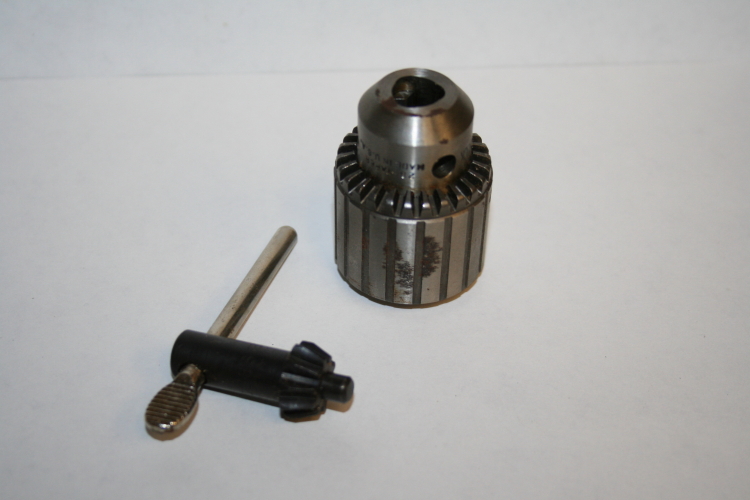 Jacobs chuck 31-02 fits 2JT mount 3/8in 10mm w/key Unused