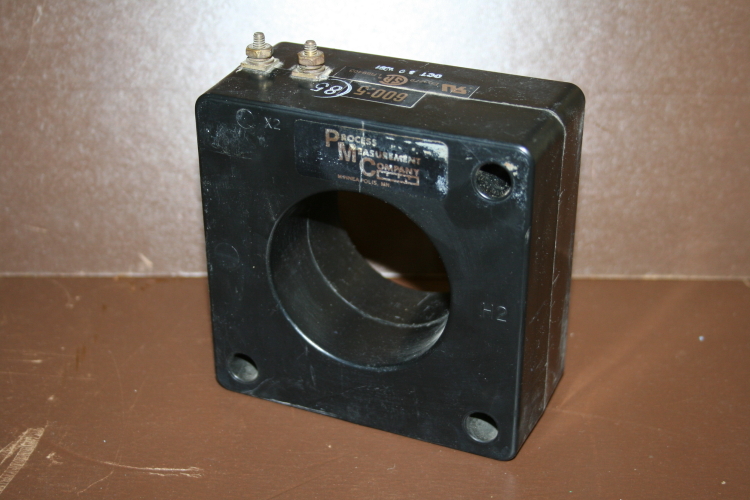 Current transformer 180 SHT-601 600:5 A