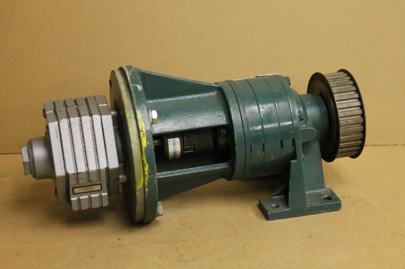Air motor w/inline gear reducer, 435:1, 434 inlb, Gast 4AM, SM-Cyclo HC 3085/07