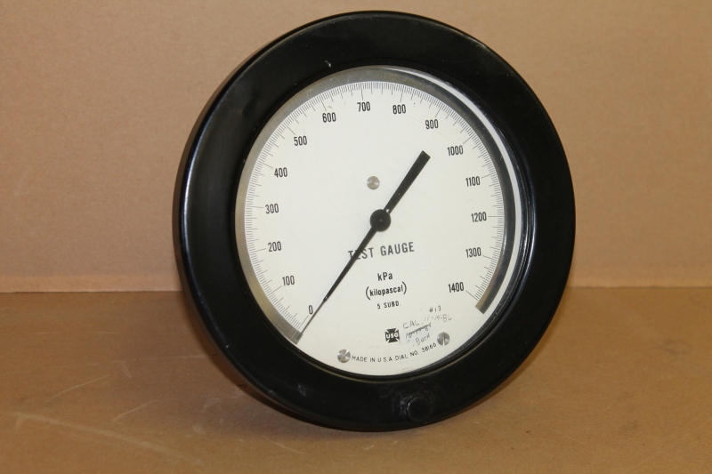 Test gauge, 0-1400 kPa, 6