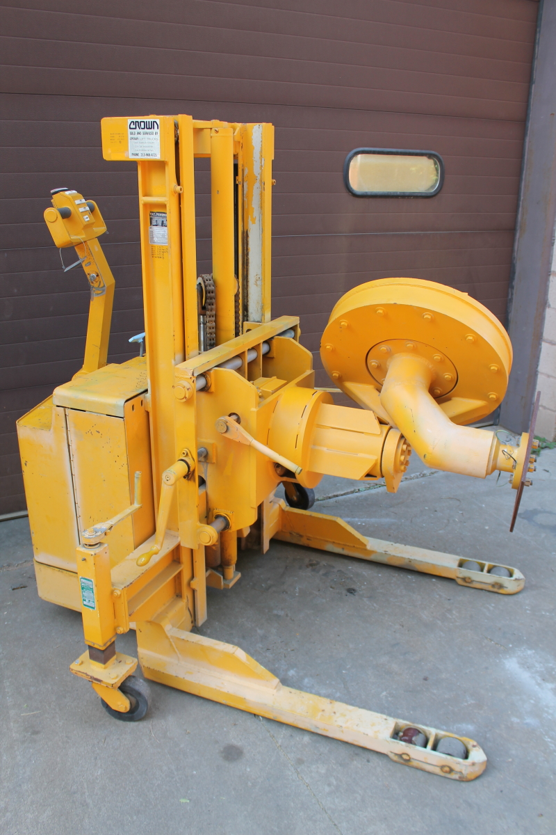 Transmission/gearbox jack manipulator 24V stacker lift installer 30WTF Crown