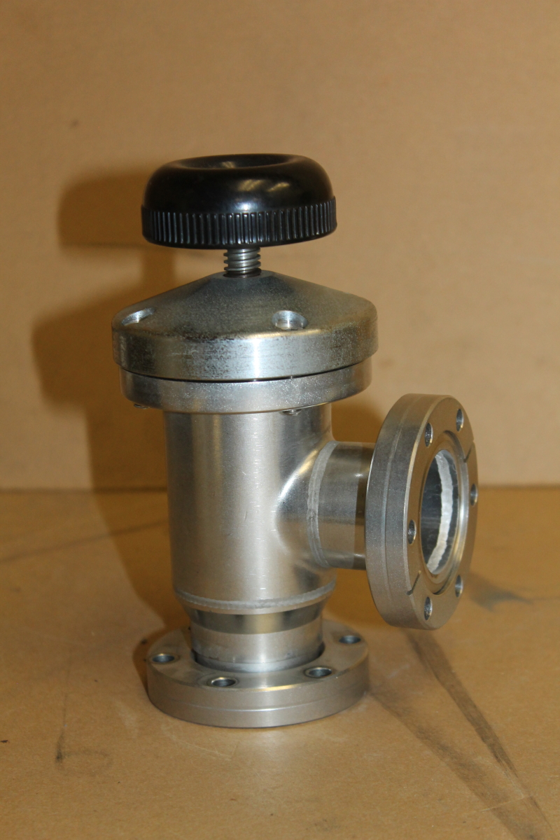 Perkin Elmer Vacuum Valve, Right Angle, SS, Bellows, 2-3/4