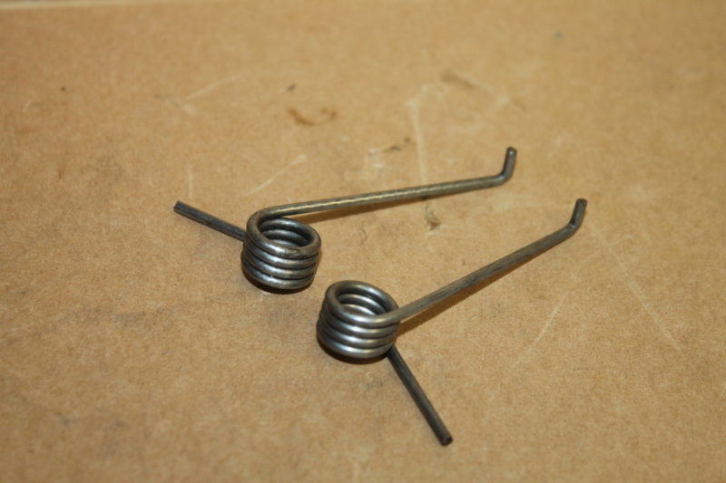 Bostitch 129H3R & 129H3L Gripper Spring Set, For BH Wire Stitcher Head