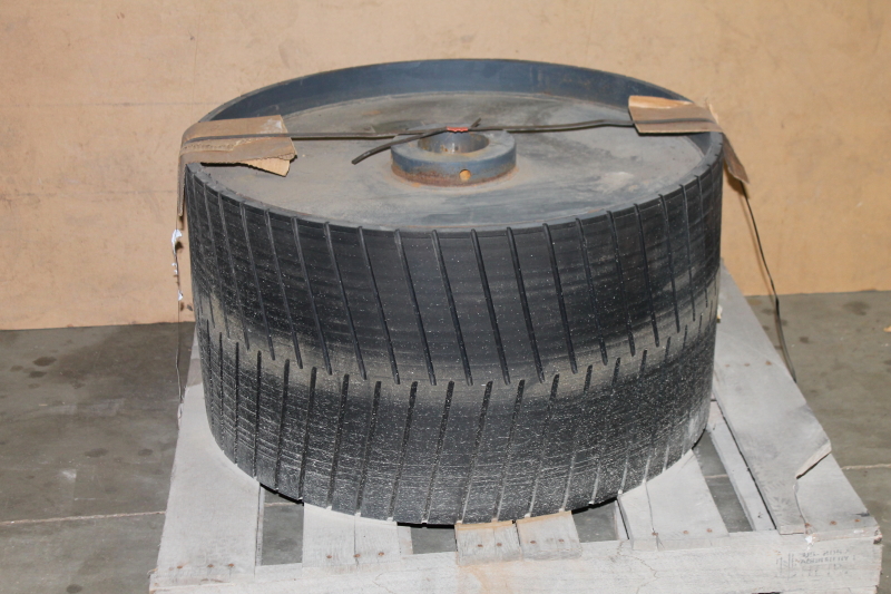 conveyor drum pulley, lagged, herringbone, 33