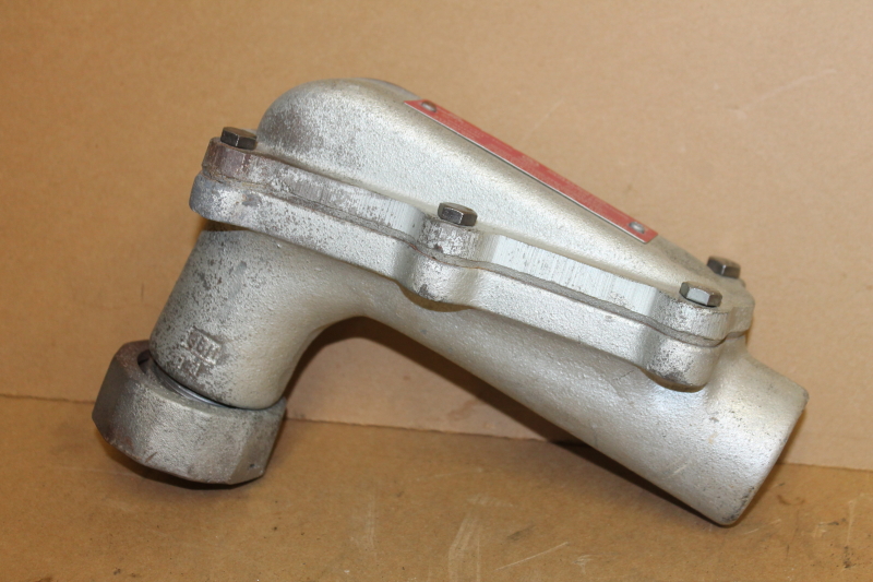 Outlet box, Right angle, 1 1/4