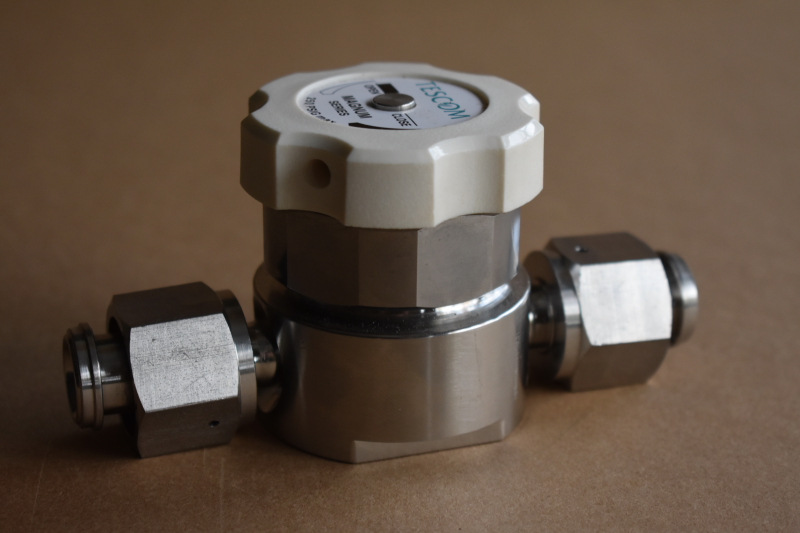 Diaphragm valve, High flow, Manual, 1/2