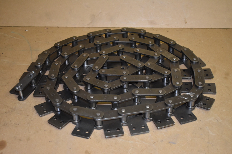 Double pitch attachment chain, 2
