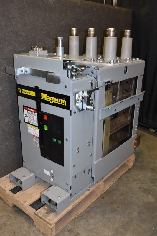 Circuit Breaker Square D 5GSB2-350-2000 for GE Magne-blast AM4.16-350-2000