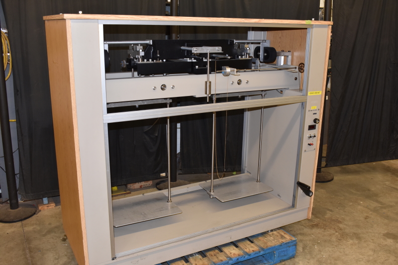 HNU Voland HCE25 equal arm balance mass comparator scale