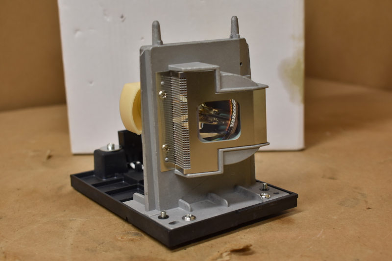 Projector Bulb Assy.  134453 ,KB3920D