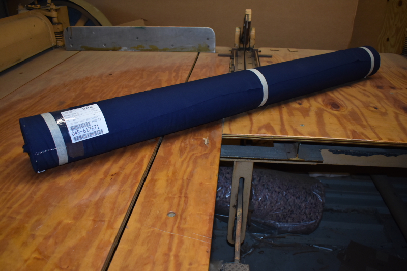 Cloth fabric, Gabardine, poly/wool 35 yds x 60