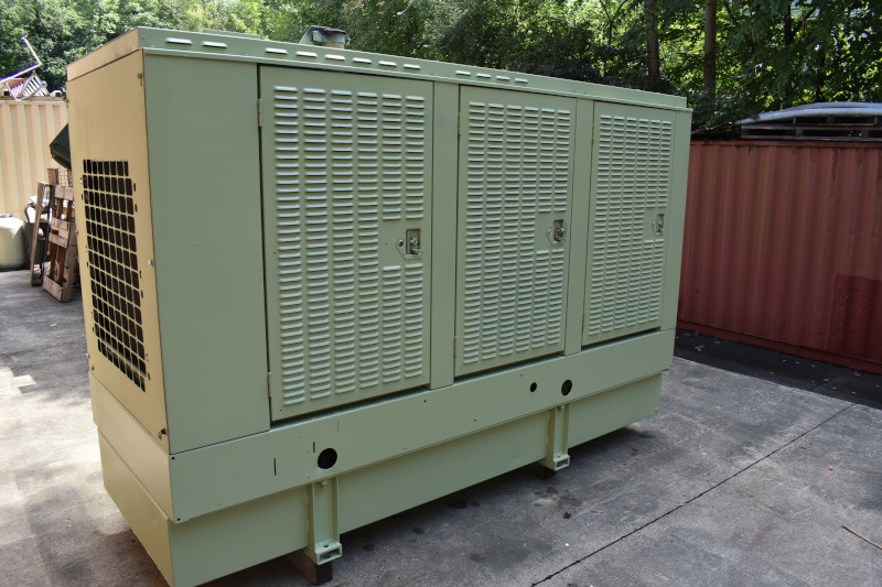 Onan Cummins Generator 80DGDA 80 kW Standby with base tank